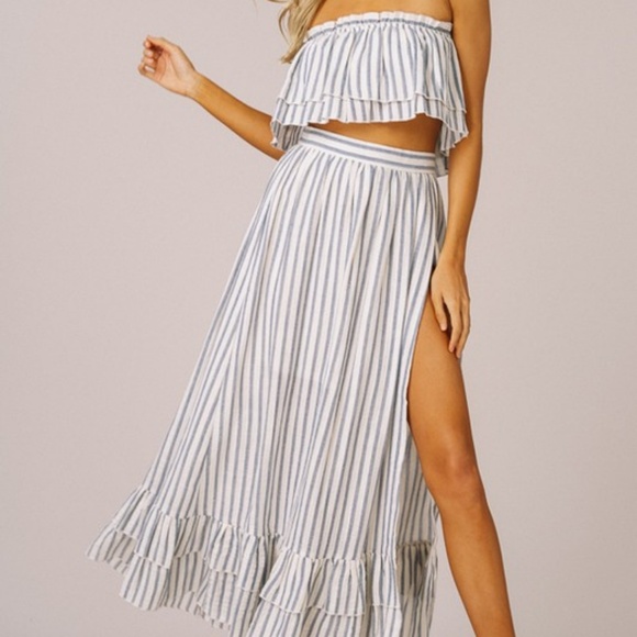 NEW - Striped Two Piece Set - Picture 4 of 6